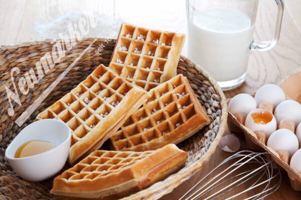 Neumärker Neumärker Waffeleisen Thermocook® inkl. Lorraine Waffel Wechselplatten – Bild 4