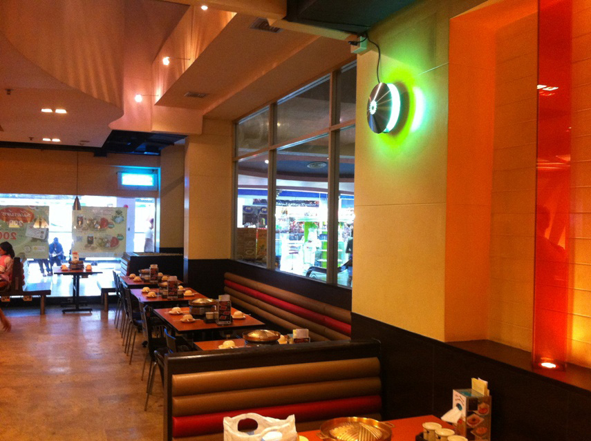 Neumärker Insektenvernichter Aura mit Glupac Klebefolie – Bild 2