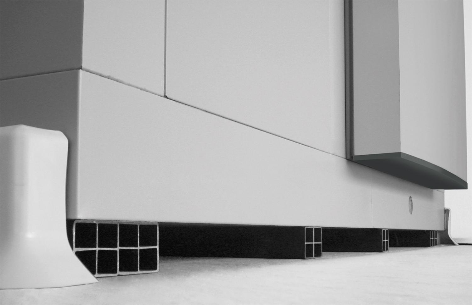 NordCap Tiefkühlzelle mit Paneelboden Z 174-174-TK mit Bodenbelüftungsbalken – Bild 2