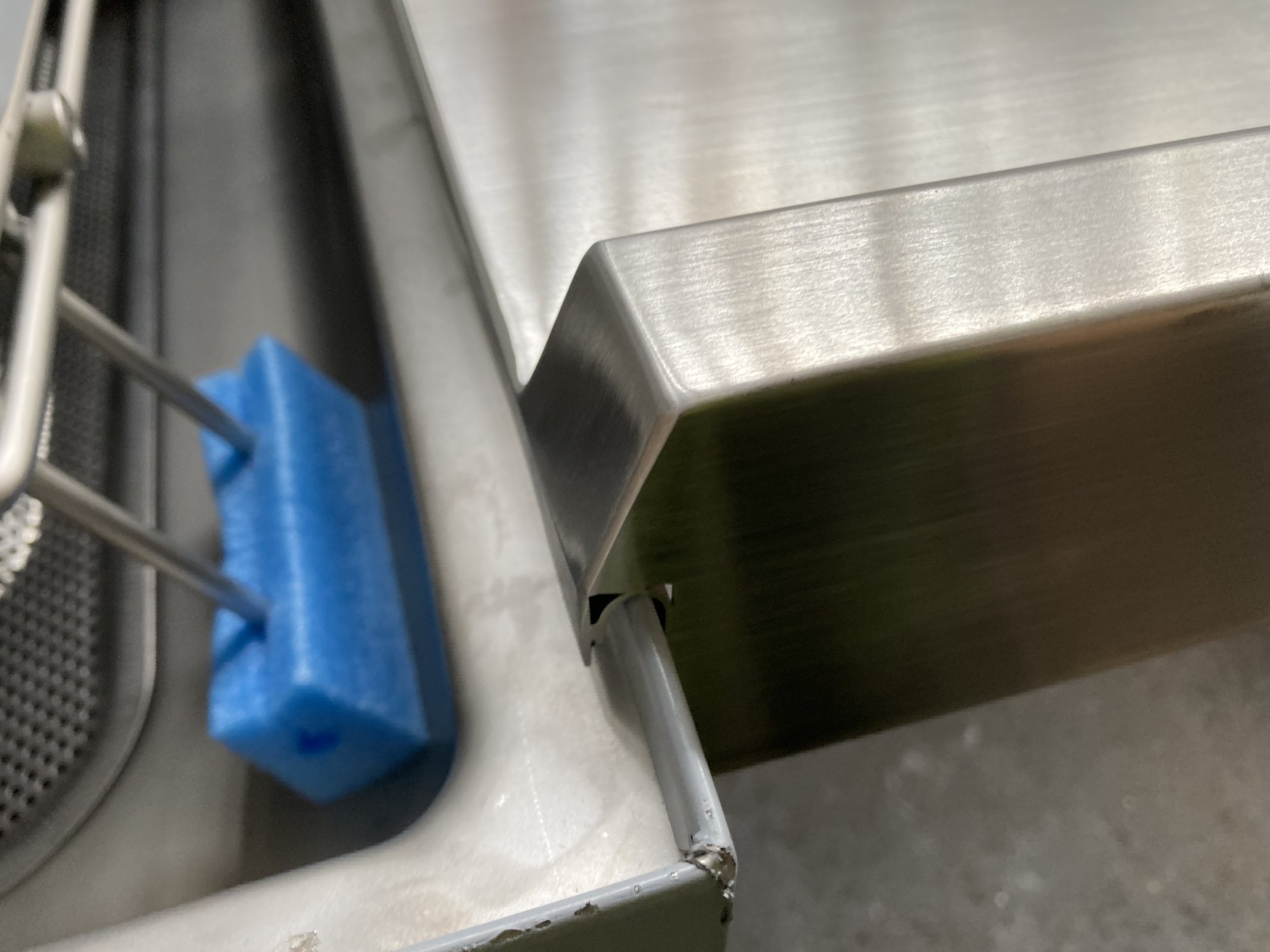 KBS Gastrotechnik Ablauftisch Breite 120cm mit Grundboden, Anbau rechts 2 KBS Gastrotechnik Ablauftisch Breite 120cm mit Grundboden, Anbau rechts – Bild 2